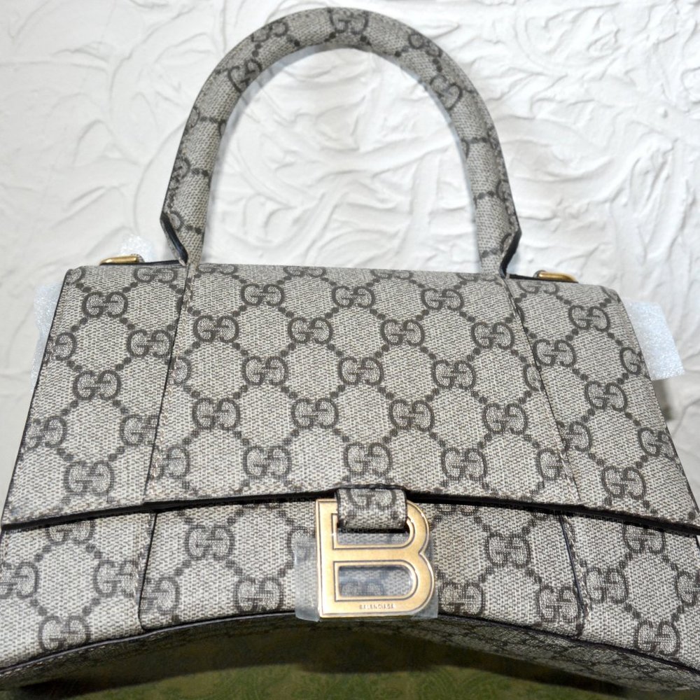 Gucci x Balenciaga Hacker Top Handle Hourglass Aria Gg Supreme Canvas - Picture 14 of 16